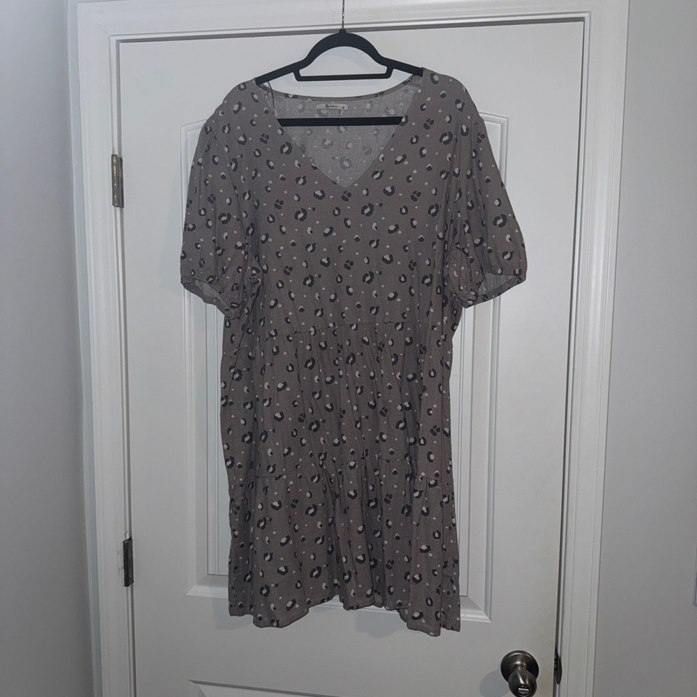 Gray V-Neck Dress with Polka Dots